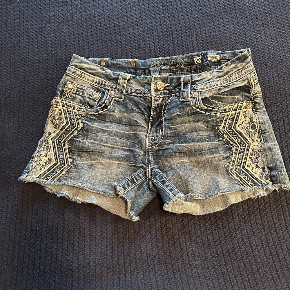 Women’s Miss Me jean shorts🎊